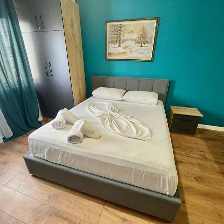 Keon Superb Studio Apartament Tirana Bagian luar foto