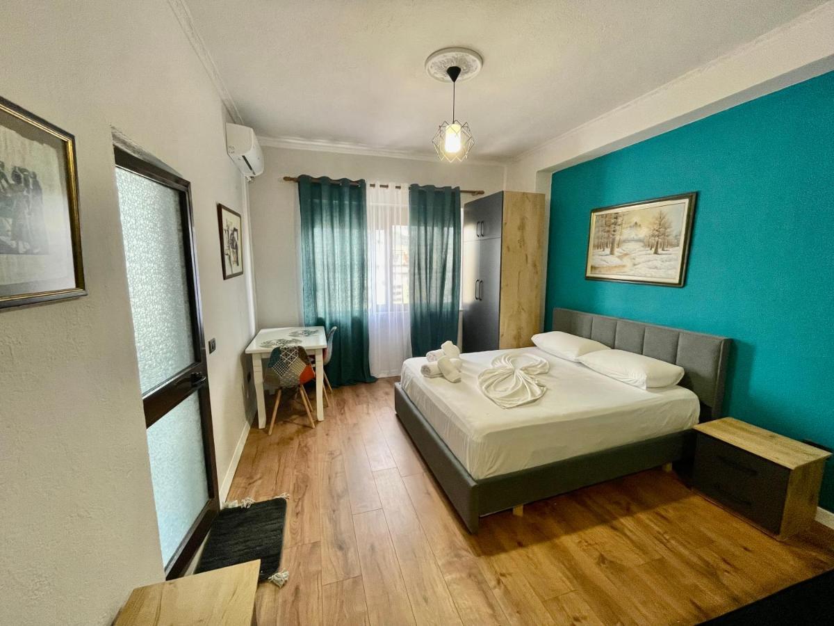 Keon Superb Studio Apartament Tirana Bagian luar foto
